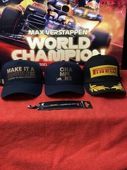 Max F1 Champion Bundle 2022 Red Bull PIRELLI Podium 1st Place P1 PZERO OSFM