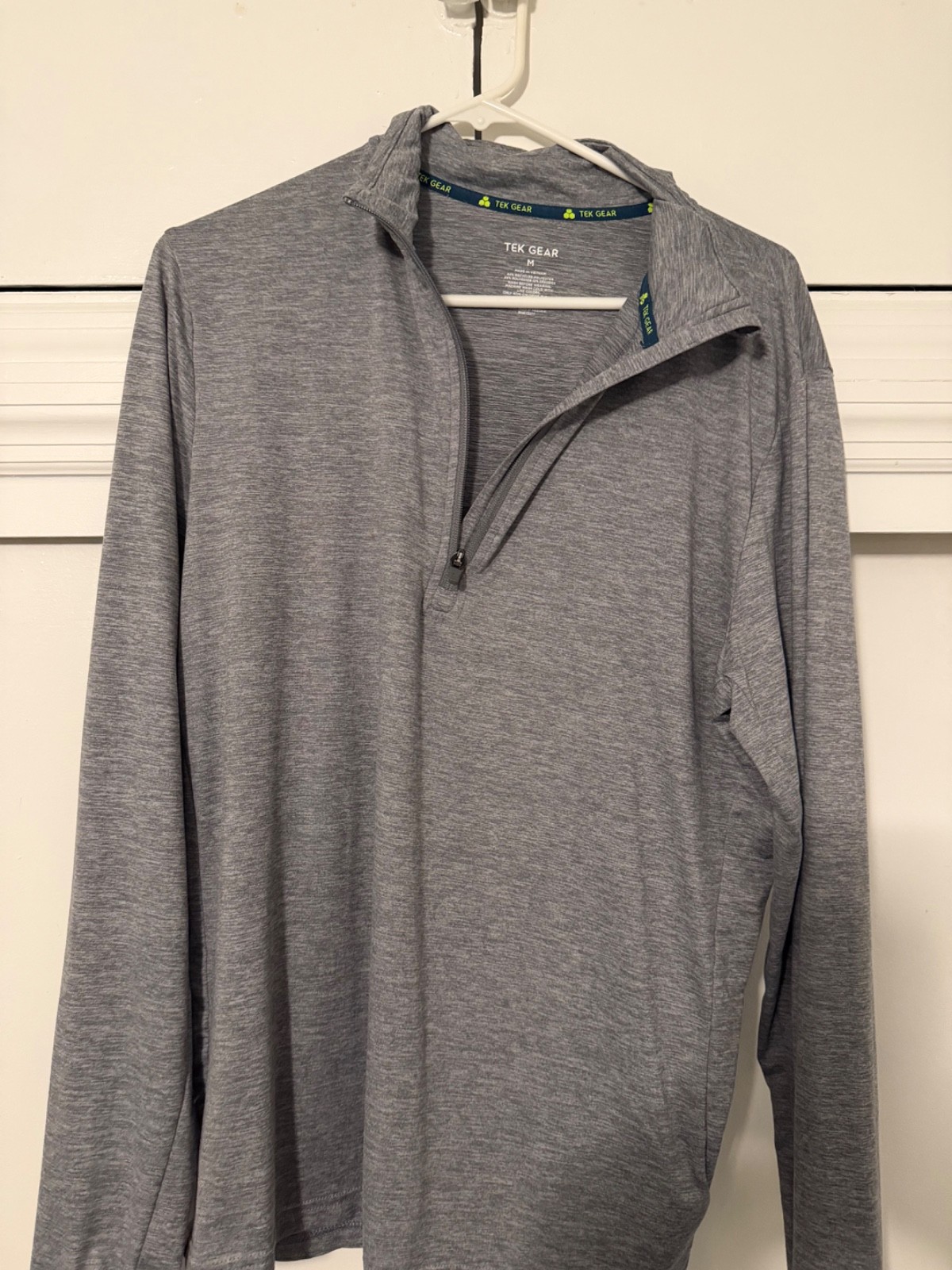 Tek Gear Quarter - Zip Performance Pullover - Size medium gallery