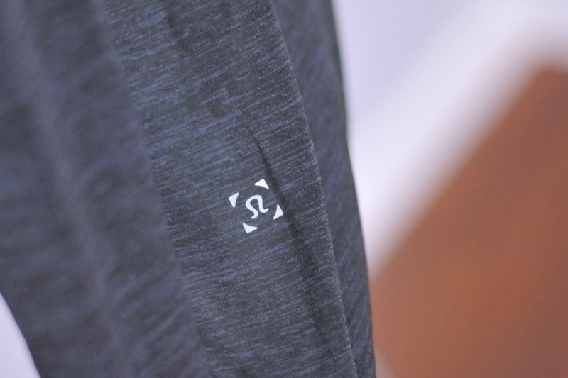 Lululemon Metal Vent Tech Long Sleeve Shirt Black Heather Men's XL gallery