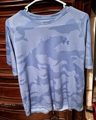 Mens XL Under Armour Blue Short Sleeve Performance Active Wear Shirt!