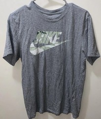 Men’s Nike Dri-Fit Shirt With Camo Lettering And Swoosh Size Small