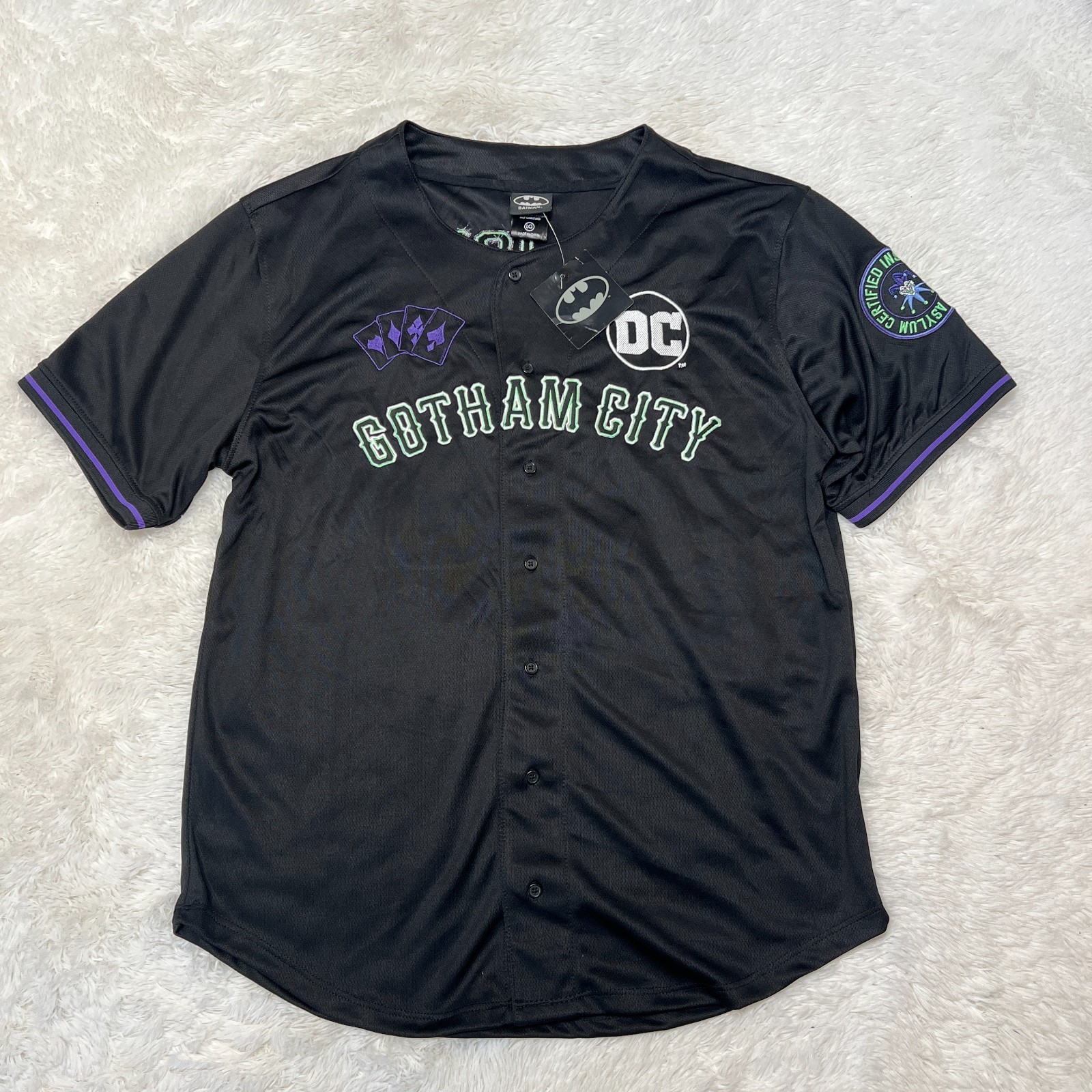 DC COMICS BATMAN / THE JOKER GOTHAM CITY JERSEY SIZE L gallery