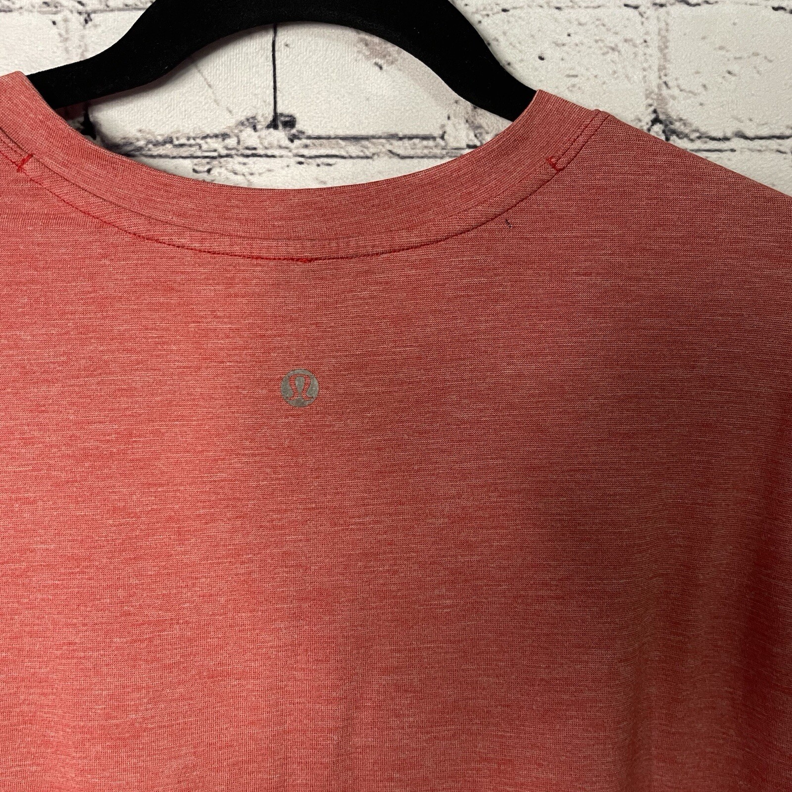 Lululemon The Fundamental T-Shirt Mens Large Salmon Pink Red Crew Neck Tee gallery