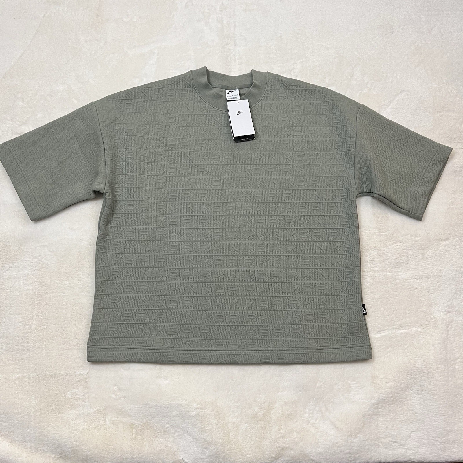 Nike Sportswear Air Jaquard Oversized Shirt Stucco FN2163-053 Men’s Size Medium gallery