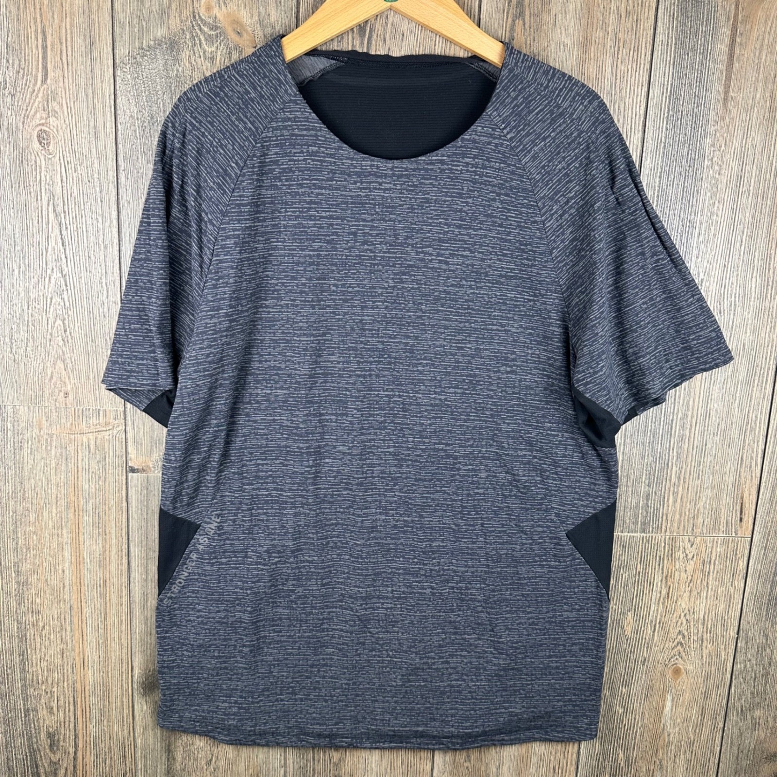 Lululemon x Barry's Stronger As One Training Shirt Mens Medium Grey Black gallery