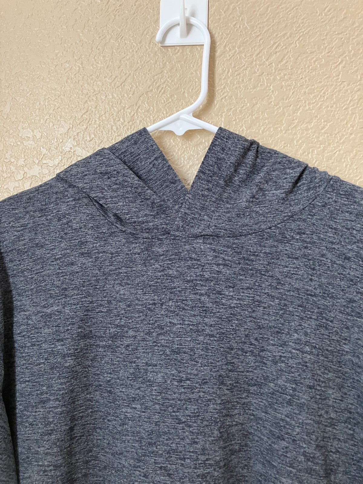 Alo Conquer Reform Hoodie Men's Size Large Performance Long Sleeve Gray gallery