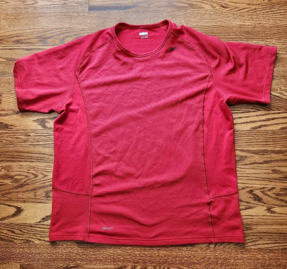 Nike FITDRY Shirt Men's XL Short Sleeve Crew Neck Red