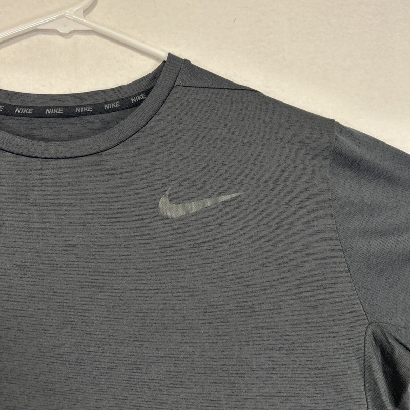 Nike Training TShirt Mens Large Heather Gray Dri Fit Short Sleeve Tee 848888-010 gallery