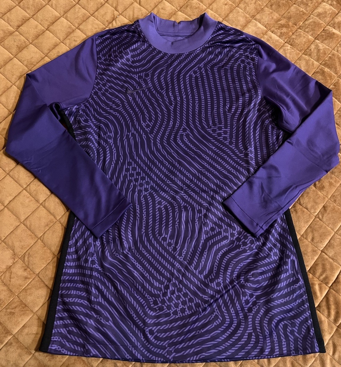 Nike Gardien lll Goalkeeper Jersey Purple Medium Soccer Unisex gallery