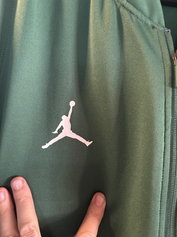 Nike Air Jordan full-zip track jacket features a white Jumpman Mens Size 3XL gallery