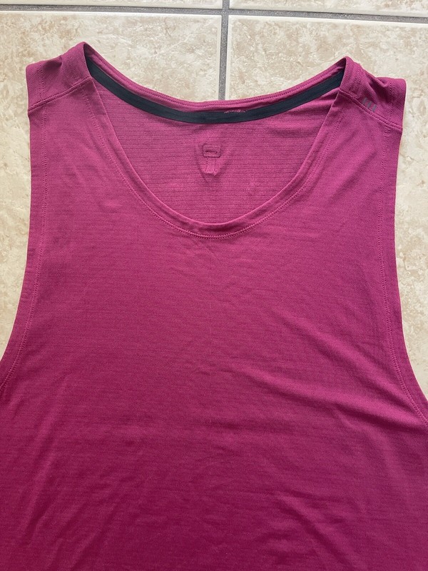 Lululemon Men's Metal Vent Tech Sleeveless Performance Tank Top XL Pink Red Tee gallery