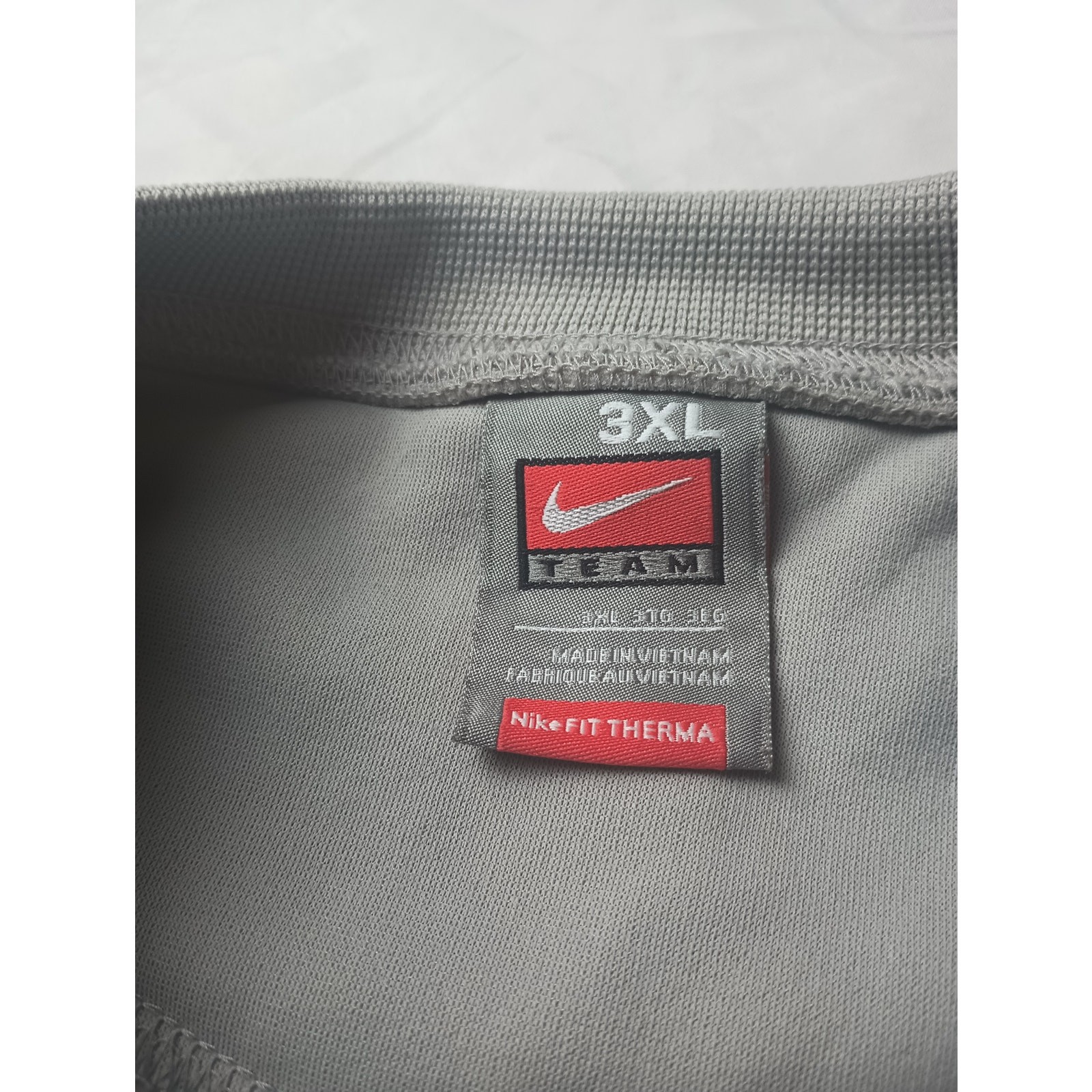 Nike Team Vintage Red Tag Men BP Gray Pull Over Top Size XXXL 3XL Sports gallery