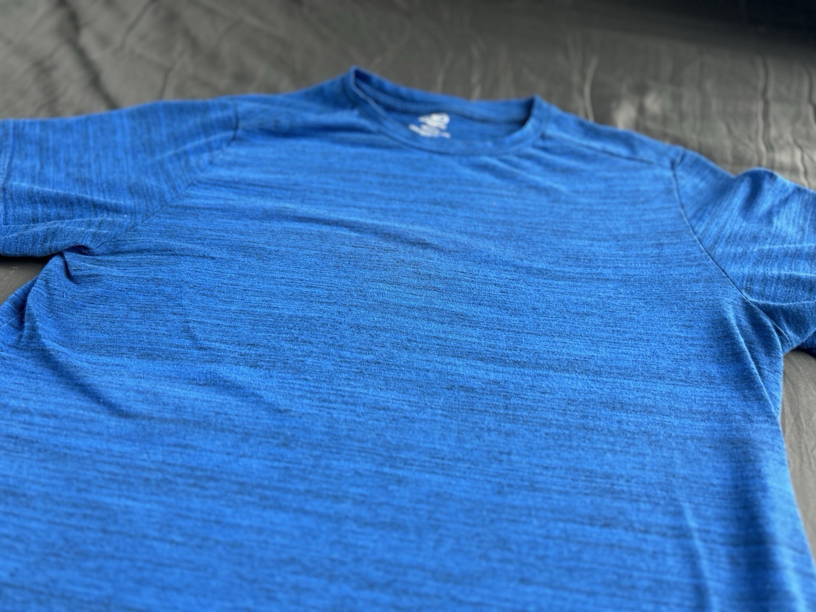 Athletic Works DriWorks Men's S Blue Solid Polyester Moisture Wicking Tee Logo gallery