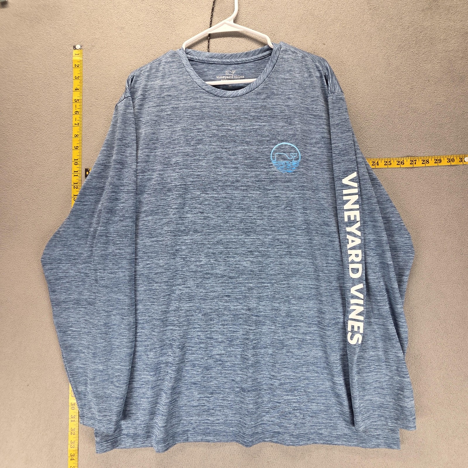 Vineyard Vines Shirt Mens XL Blue Performance Long Sleeve Tagless Whale Graphic gallery