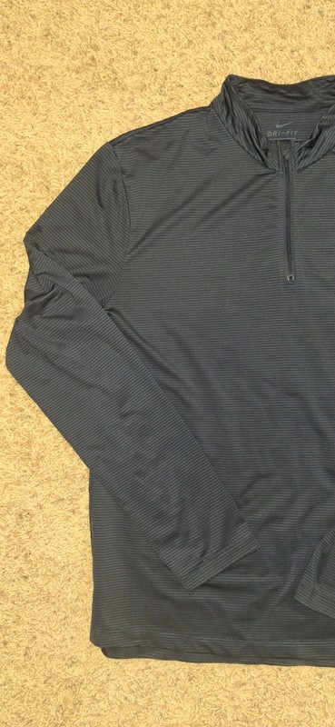 Nike Golf Dri Fit Standard Fit MENS LARGE Navy Blue 1/4 Zip Pullover Gym Stretch gallery