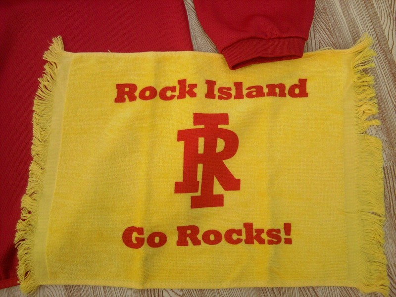 Rock Island Rocks Baseball Pullover & Helmet ~ Men's Large L ~ Batting Illinois gallery