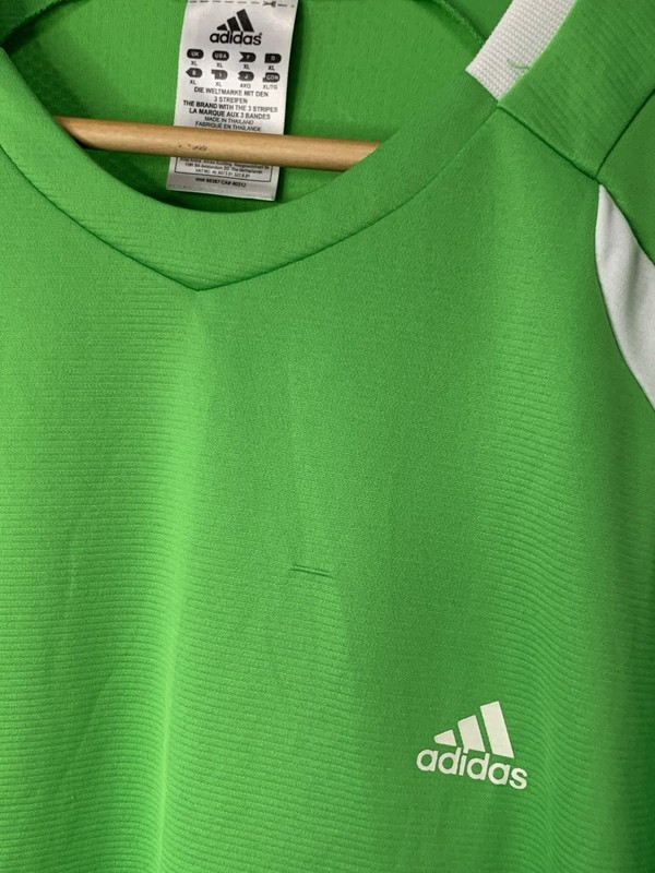 2000s🌟adidas Climacool Response Men's XL Green/White V-Neck 90s Tee gallery