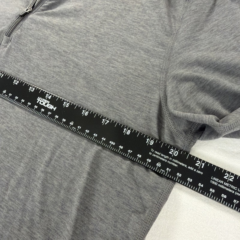 Vuori Ease Half Zip Long Sleeve Performance Pullover Gray Mens Size Medium - 1A gallery