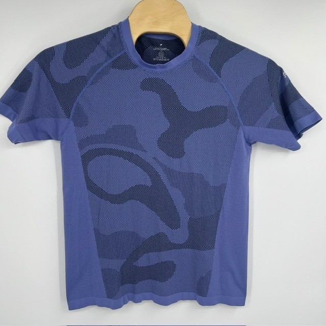 Fabletics Mens Training Day Seamless Tee Blue Camo Short Sleeve Shirt Large gallery