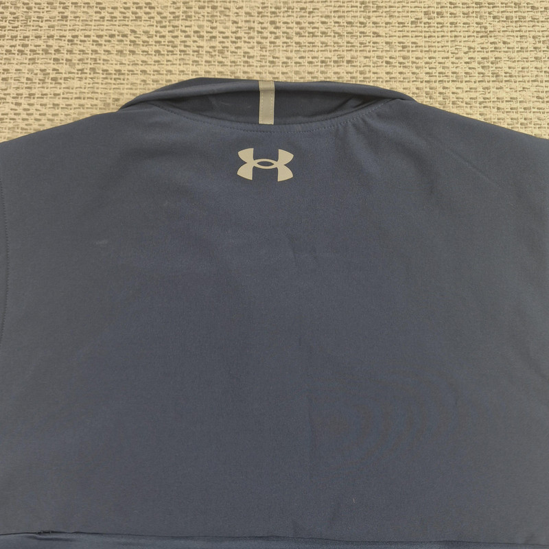 Under Armour Golf Vest Performance Pullover Mens Medium Blue 1/4 Zip Sleeveless gallery