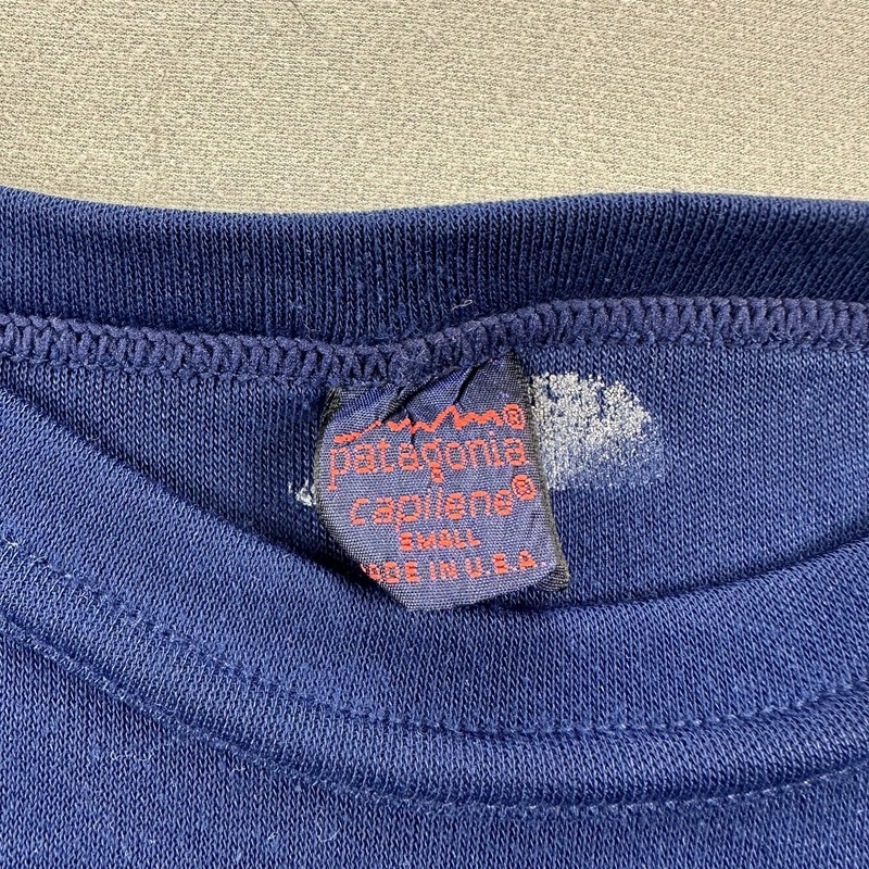 Vintage Patagonia Capilene Shirt Mens Small Blue Thermal Base Layer Made USA 90s gallery