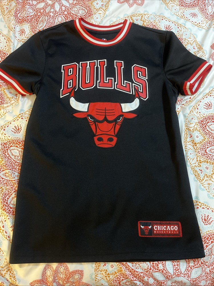 Chicago Bulls Jersey Shirt NBA Size Small Black Short Sleeve