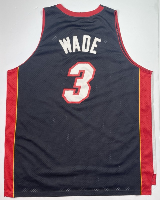 Dwyane Wade Men's Large XXL Adidas Swingman Miami Heat NBA Jersey Black Vintage gallery