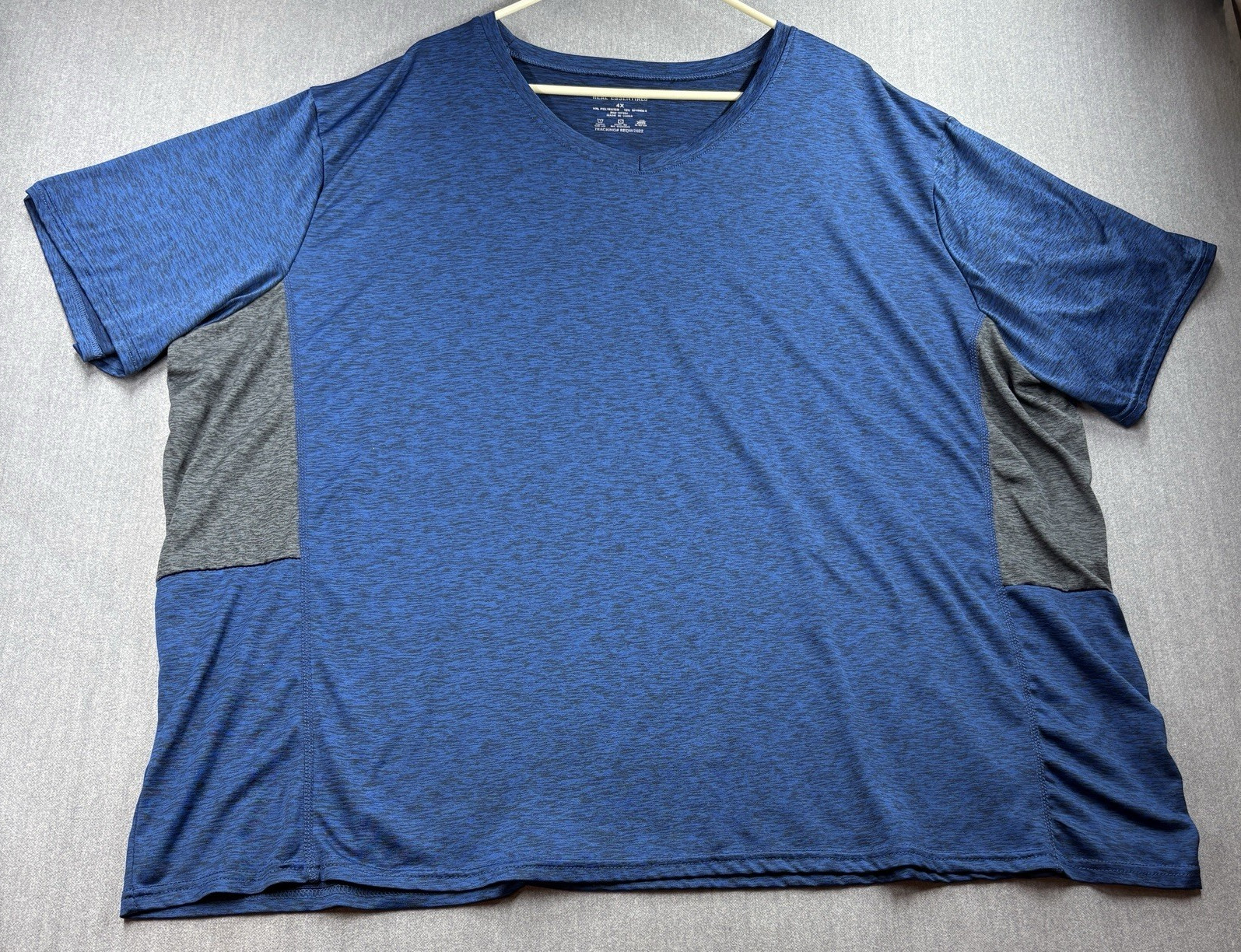 Real Essentials Men's 4X Big & Tall Blue/Gray Moisture Wicking Crew T-Shirt gallery