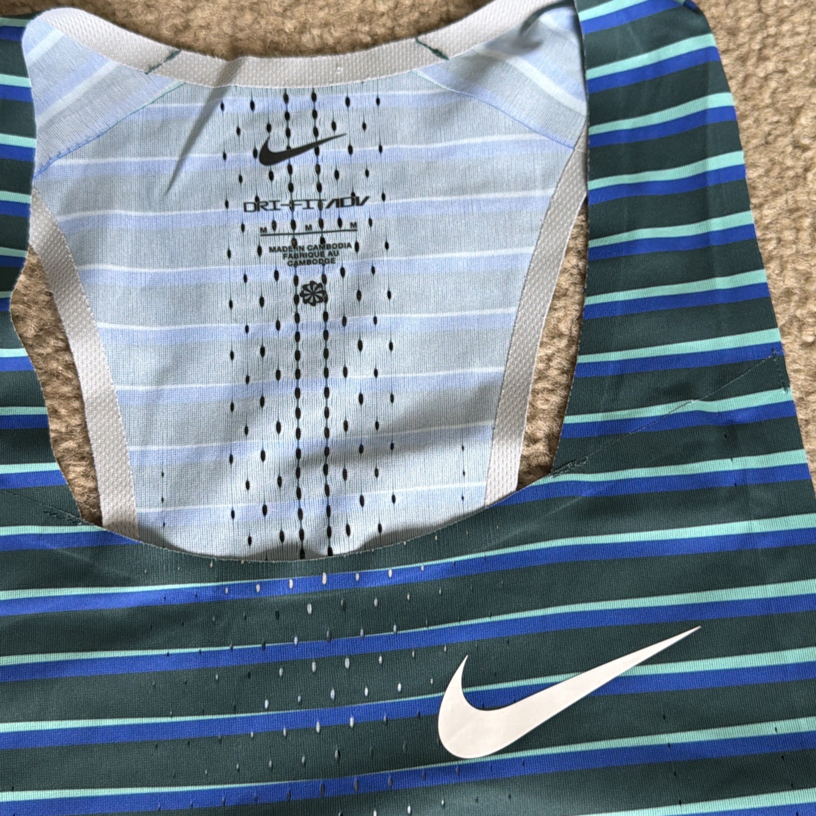 Nike ADV Dri Fit Running Track Singlet Tank Size Medium DR5814-317 gallery