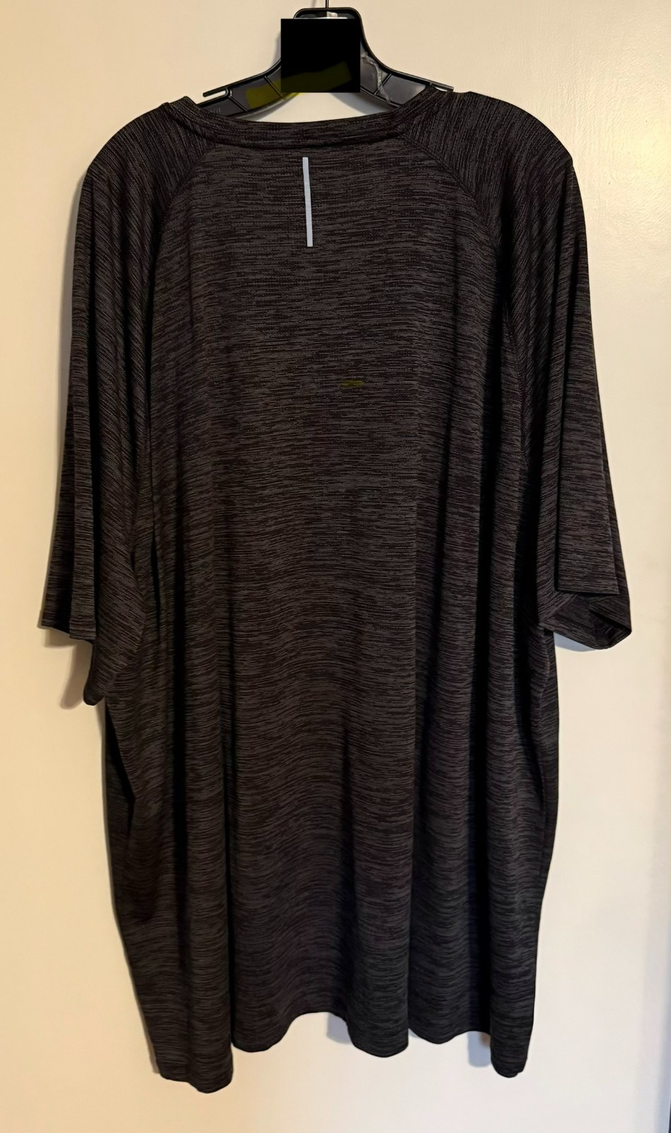 Xersion EverAir Tee 5XLT Dark Gray Heather workout Men's shirt gallery