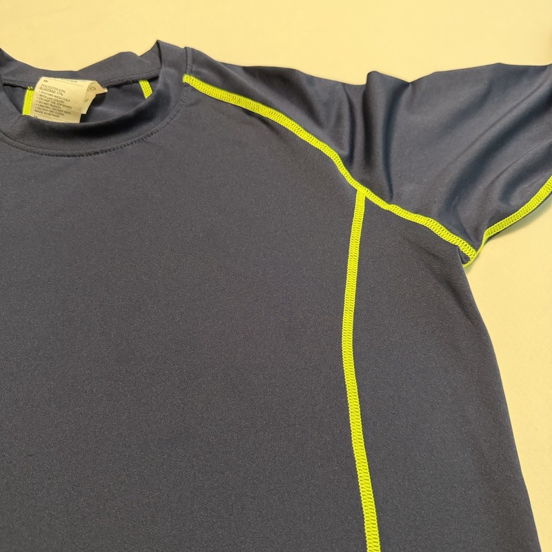 Athlio Compression Shirt Men S SLIM Contrast Stitching Performance Gym Shirt gallery