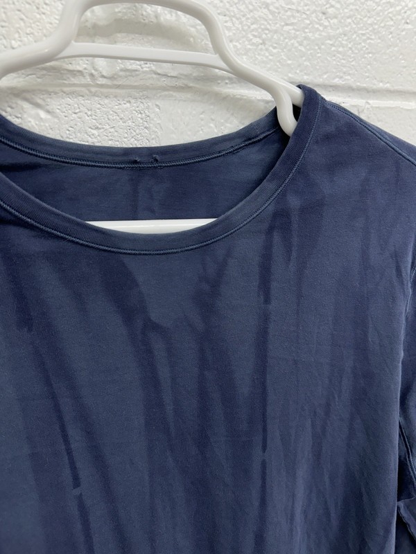 Lululemon 5 Year Basic Crew Long Sleeve Shirt Iron Blue Nautical Dye Stripe Sz L gallery