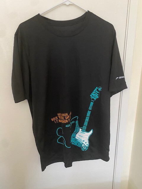 SAN JOSE ROCK ROLL MARATHON HALF Brooks Black Large L Mens Running Shirt 10/5/14