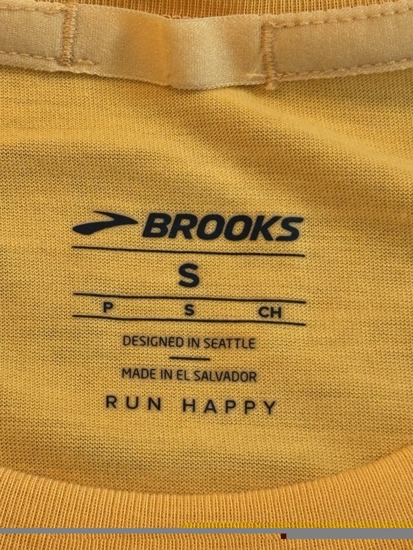 Brooks Feast Mode Mens L/S Performance Running Shirt SM Yellow Thanksgiving gallery