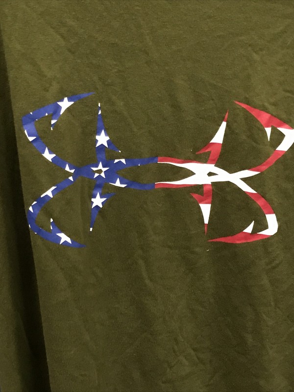 Under Armour Heat Gear Men's Dark Green US Flag Print Size Medium T-Shirt gallery