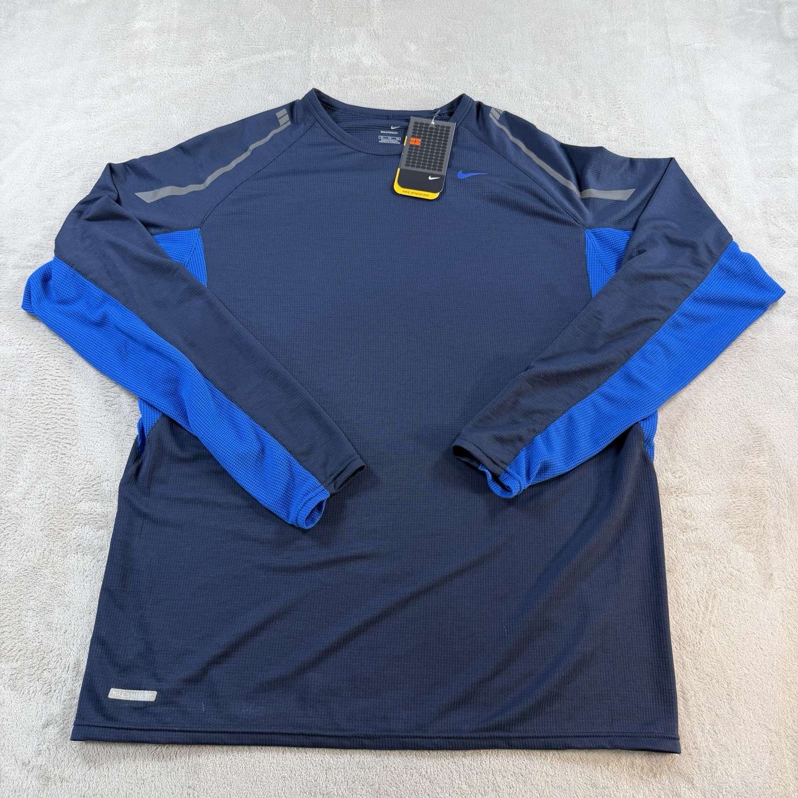 Nike Mens Sphere Dry Crewneck Running Shirt Blue XL Long Sleeve Vintage 2005 gallery