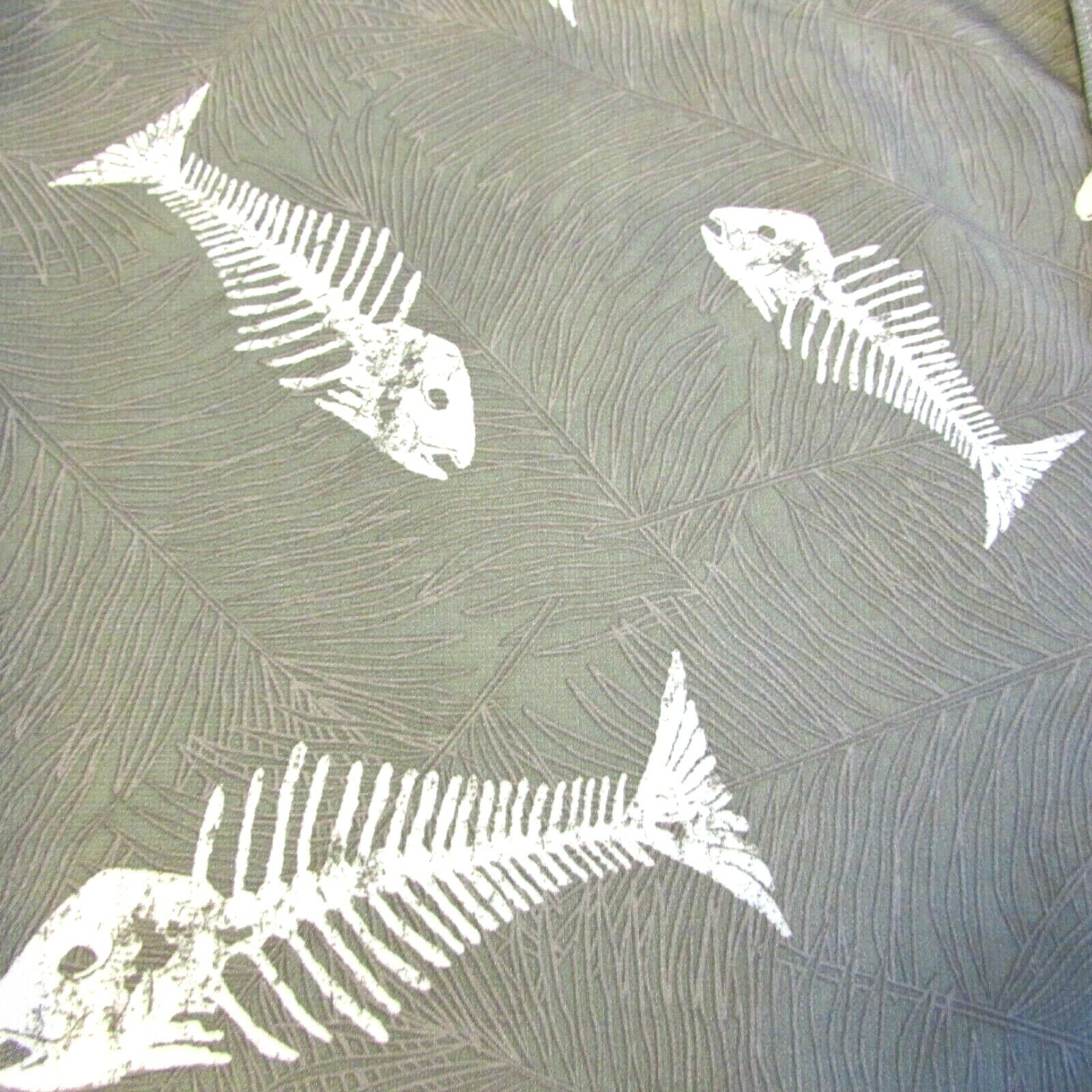Chaps FISH BONES Vented Fishing Shirt Men's XL Lake Resort Nautical Sports *Read gallery