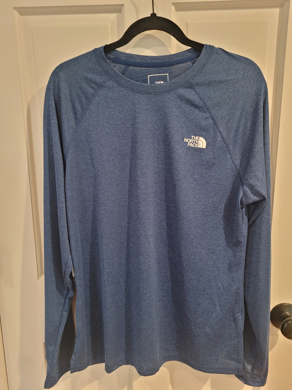 Mens North Face Flashdry Medium Blue Long Sleeve New With Tags gallery