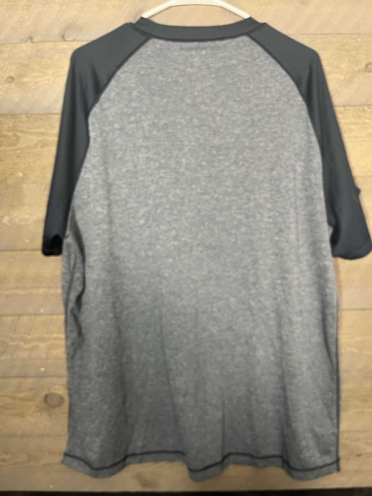 Speedo Block The Burn Rash Guard Swim Shirt Men's XXL Gray Short Sleeve gallery