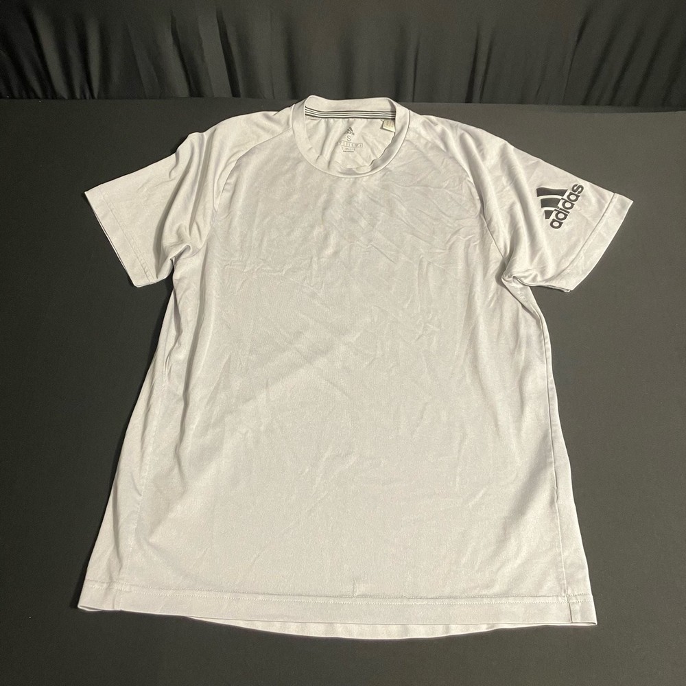 Adidas Men's Climalite Performance Training T-Shirt Light Gray. size S