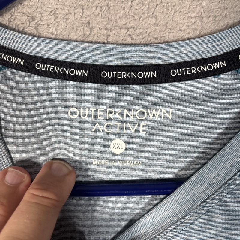 Outerknown Active Shirt Men’s Size 2XL Heather Blue Contrast Stitch Performance gallery