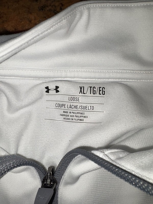 Under Armour XL 1/4 Curry Pullover 1/4 zip white gallery