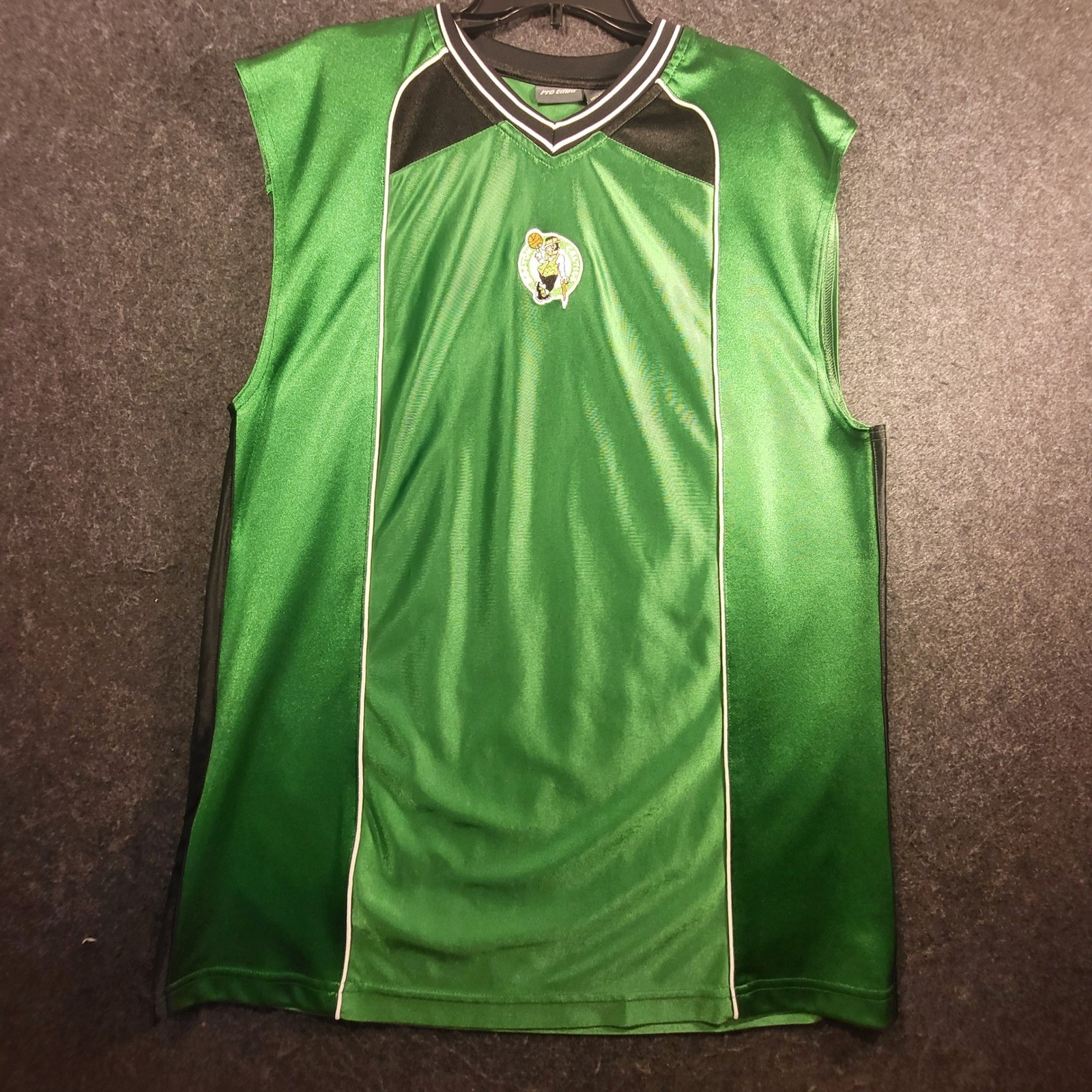 Boston Celtics NBA Basketball Jersey Mens Large Green Sleeveless Vntg Pro Edge gallery