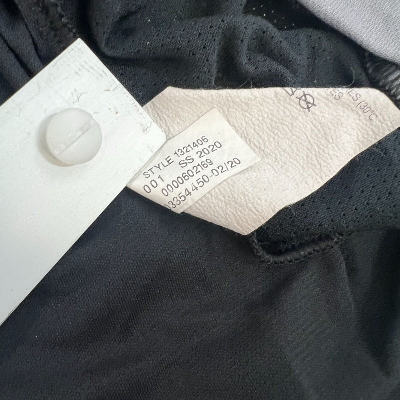 Under Armour Project Rock Chase Greatness Heatgear Black Gray Long Sleeve Shirt gallery