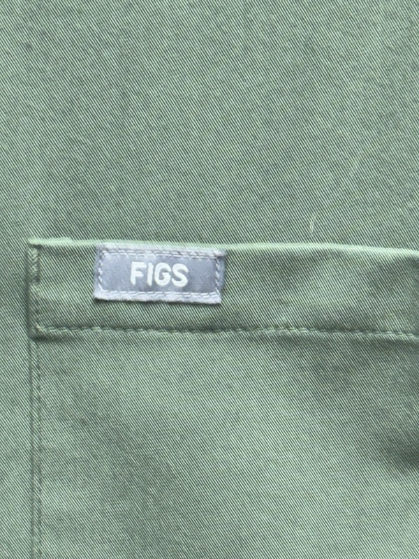 FIGS Technical Collection Olive Green V-Neck Scrub Top Small Mens Medical EUC gallery