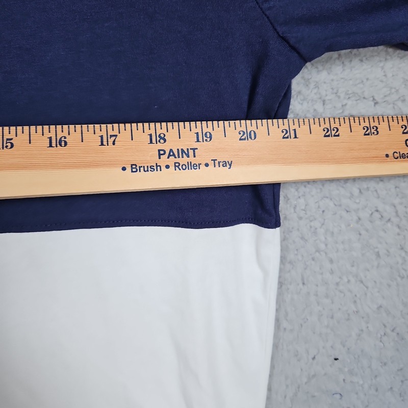 Under Armour Men's Loose Long Sleeve Shirt Pullover Sz Lg Two tone blue/white gallery