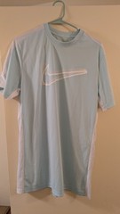 Nike Dri-Fit Men’s Large Blue and White Short Sleeve Shirt