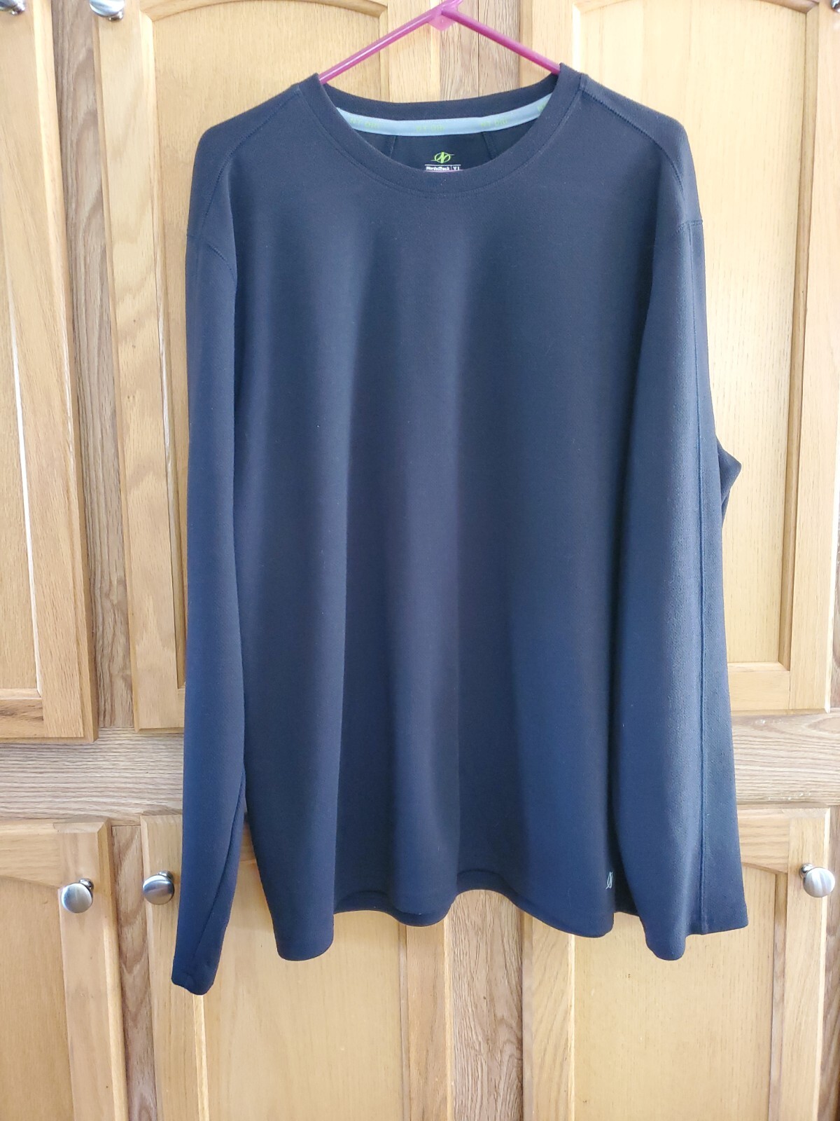 Nordic Track Mens Medium Lightweight NT Dri Athletic Black L/S Pullover Sz XL gallery