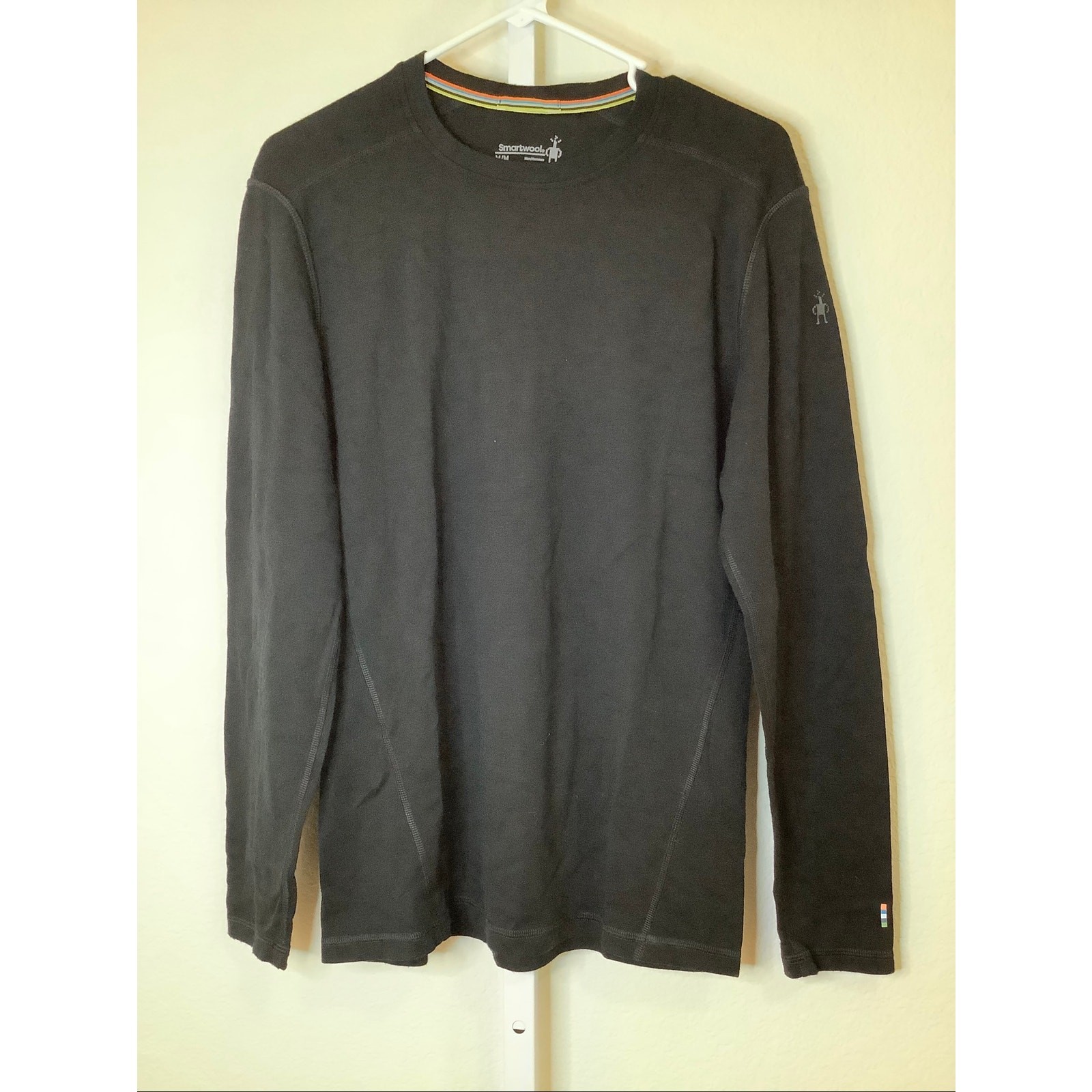 Smartwool Men's Medium Black Merino Wool 250 Baselayer Crew Neck T Shirt S8-17 gallery