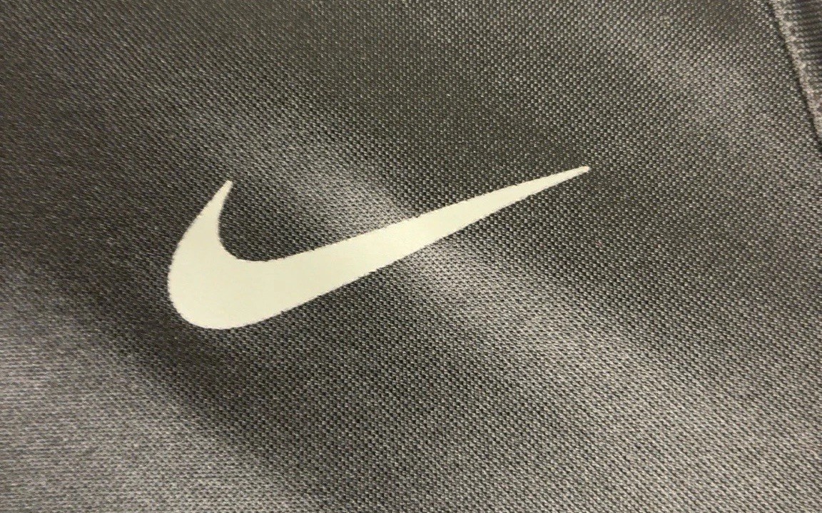 Nike Dri-FIT 1/4 Zip Pullover Mens Small Black Gray Running Training Jacket gallery